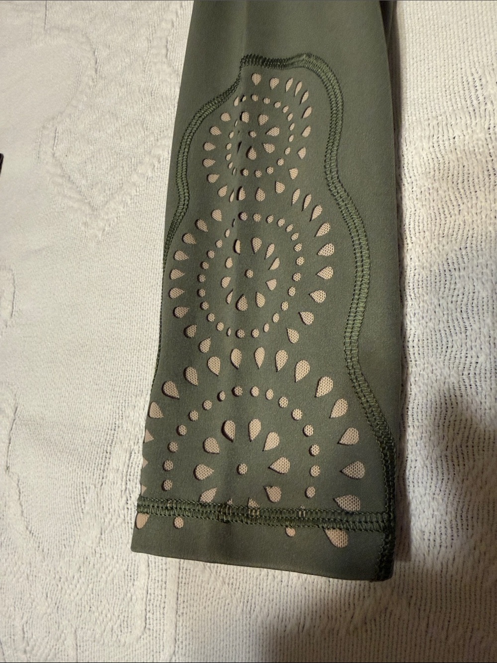 aerie Chill Pullover Hoodie in Olive - Picture 7 of 7